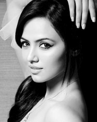 Sana Khan